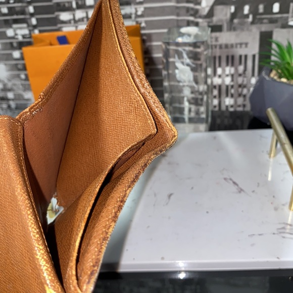 Authentic Louis Vuitton Monogram Marco Wallet - Picture 11 of 12